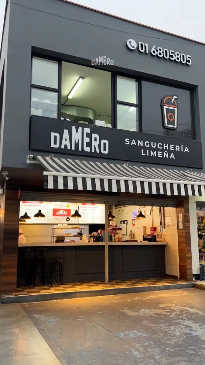 Fachada de Damero Sanguchería